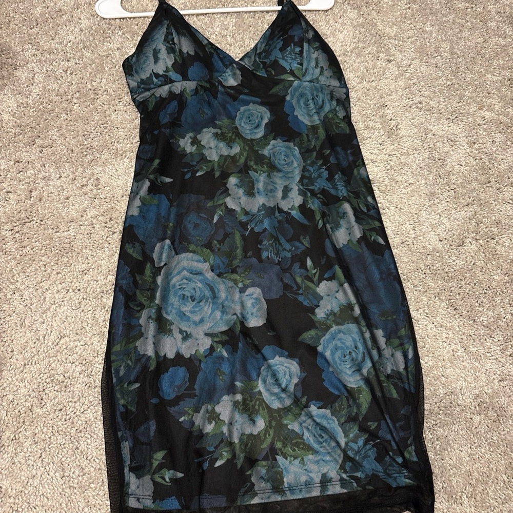 Guess Black Size Large Floral Shift Knee Length Sleeveless Dress